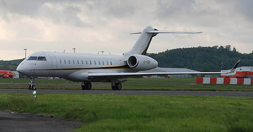 �Ƽ�ʱ��_������Զ������˽�˷ɻ�(ͼ)